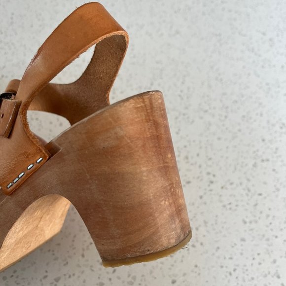 Kavat (Swedish) Clogs - Picture 6 of 10